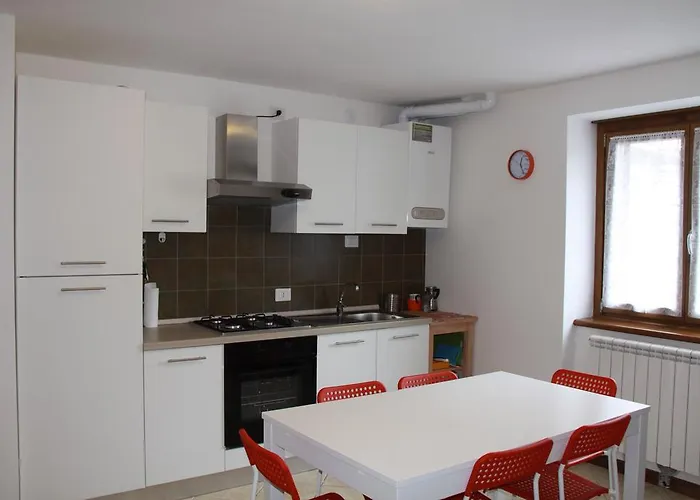 Alpini Apartment *
